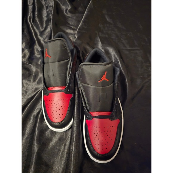 Air Jordan 1 Low "Bred TWIST"  Men's Shoes  size 10 new without Box - Picture 10 of 11